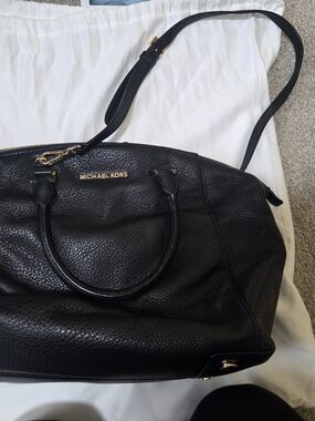 MICHAEL KORS Black Leather Satchel Bag